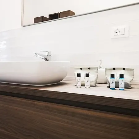 Easylife - Elegance And Design In Solari Area * Milan